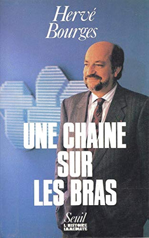 Une chaîne sur les bras