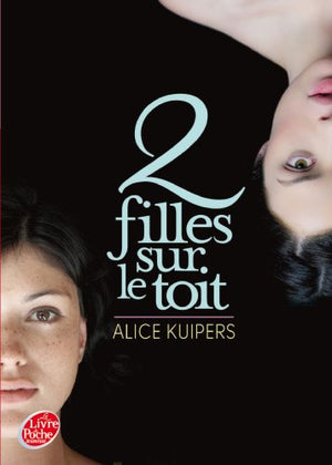 Deux filles sur le toit