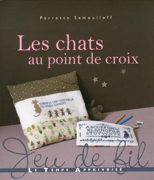 Les chats au point de croix