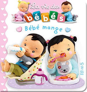 Bébé mange