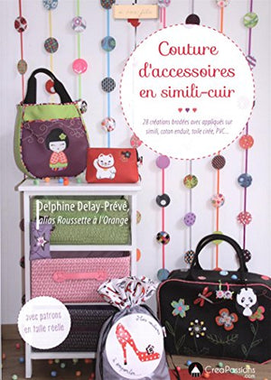 Couture d'accessoires en simili-cuir