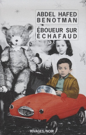 Eboueur sur échafaud