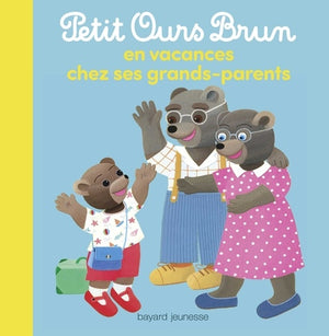 Petit ours brun en vacances chez ses grands-parents