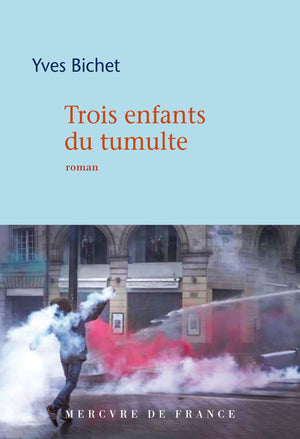 Trois enfants du tumulte