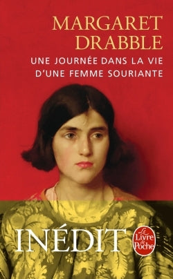 Une journée dans la vie d'une femme souriante