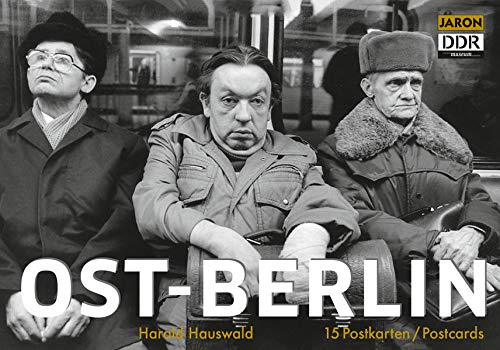 Ost-Berlin: 15 Postkarten / Postcards